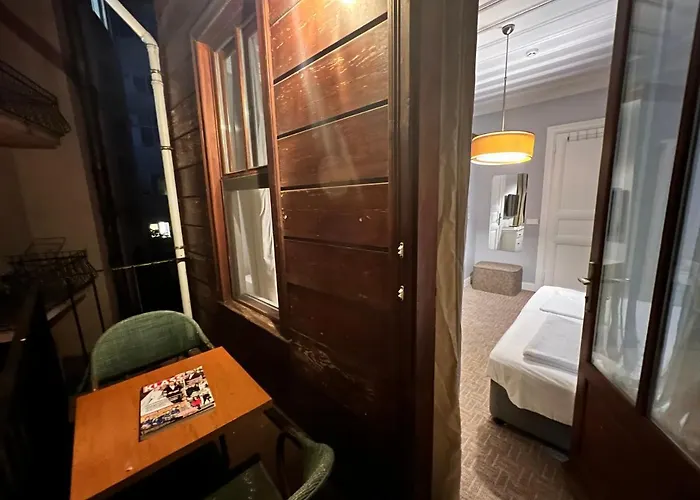 Klein Cihangir Pera Suites